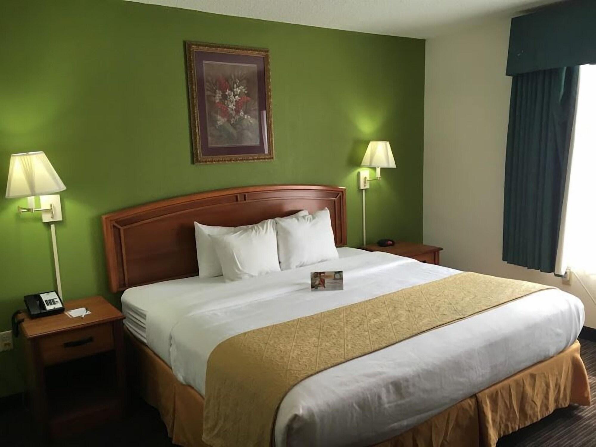 Quality Inn & Suites Airport Остін Екстер'єр фото