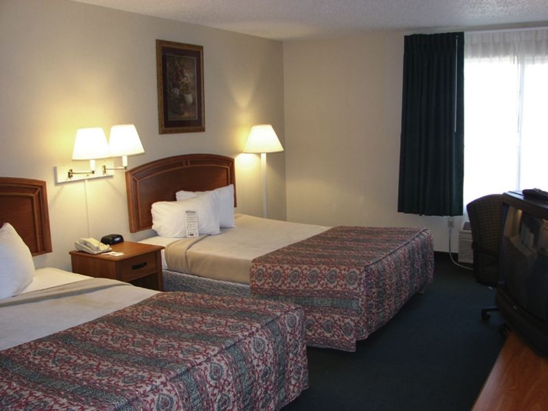 Quality Inn & Suites Airport Остін Екстер'єр фото